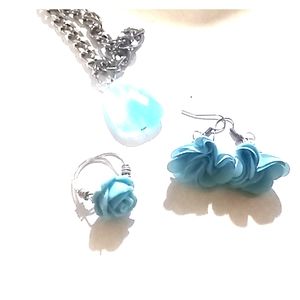 Earing,ring,and necklace